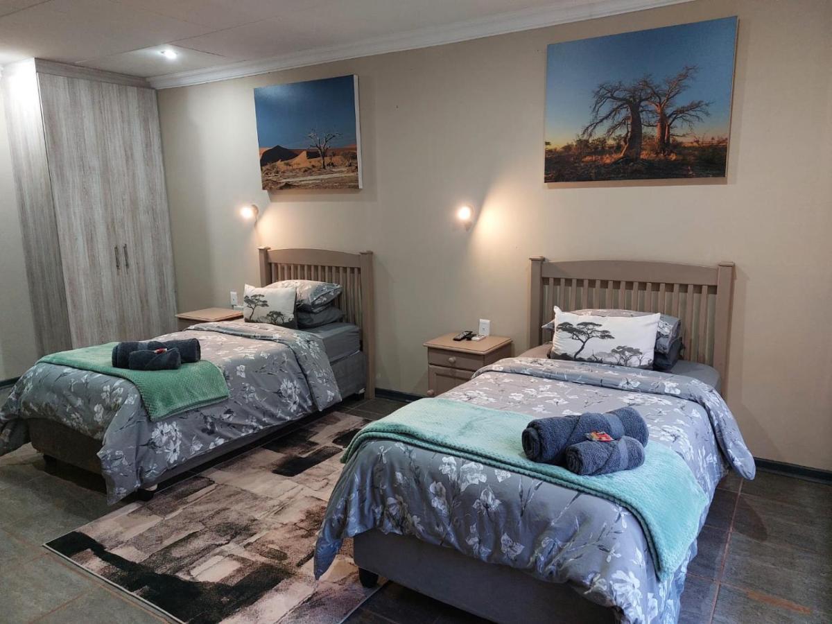 Wisteria Lane Guesthouse Postmasburg Exterior photo